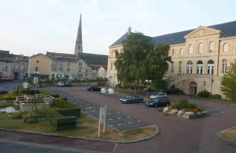 Loudun (86200)